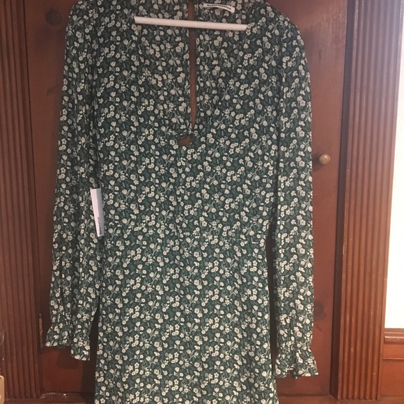 REFORMATION ELENOR LONG SLEEVE MINI DRESS - Picture 2 of 7